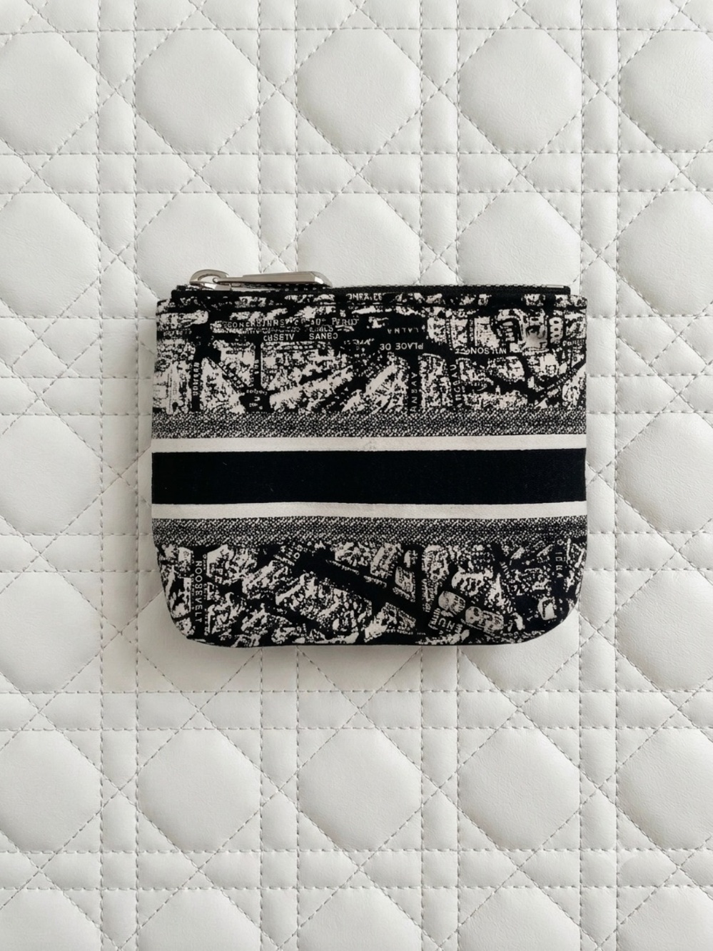 Christian Dior Beauty Black & White Coin Pouch - Picture 2 of 3